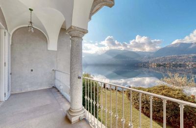 Historic Villa for sale Omegna, Piemont, Image 32/48