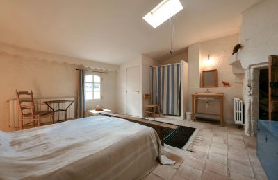 Manor House for sale Uzès, Occitania, Image 23/28