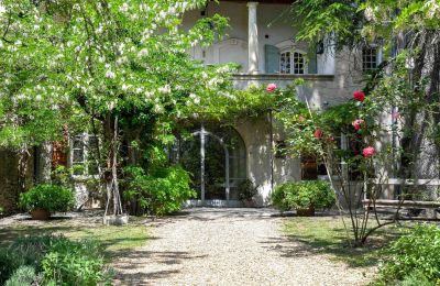 Manor House for sale Uzès, Occitania, Front view