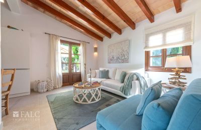Country home for sale Cas Concos des Cavaller, Balearic Islands, Gäste Küche