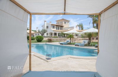 Country home for sale Cas Concos des Cavaller, Balearic Islands, Überdachte Sonnenterrasse
