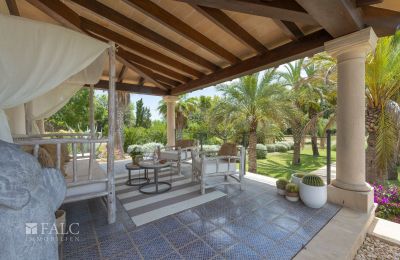 Country home for sale Cas Concos des Cavaller, Balearic Islands, Ansicht Terrasse