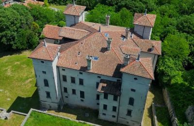 Castle for sale Italy, Image 2/25