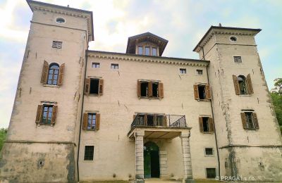 Castle for sale Italy, Image 3/21