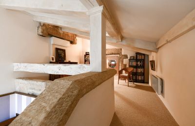 Historic property for sale Vers-Pont-du-Gard, Occitania, Image 22/31