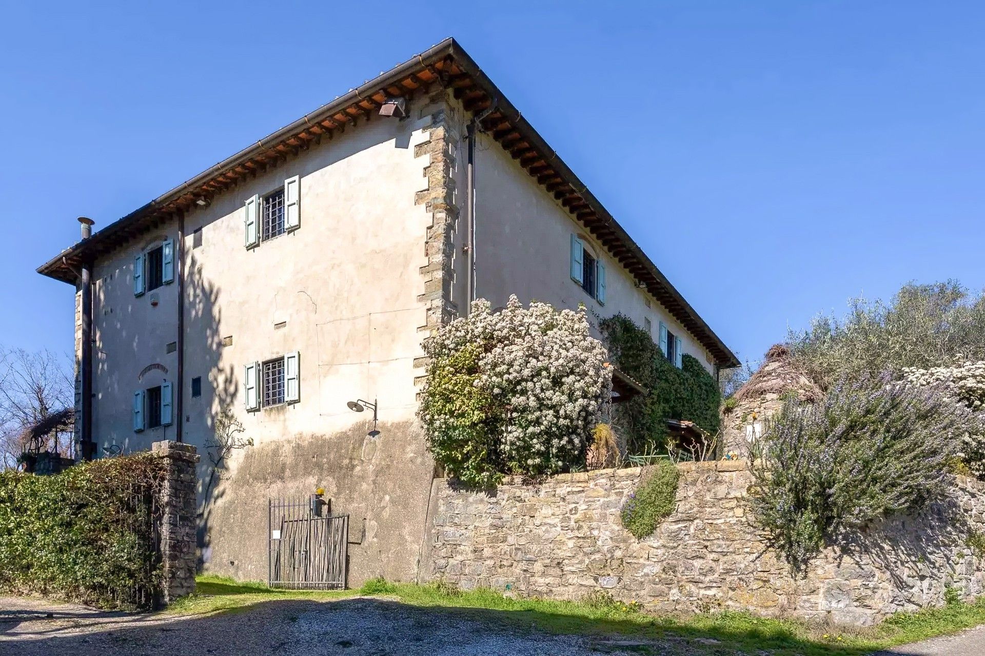 Photos Historic 12th Century Property in Tigliano, Tuscany - Energy standard B