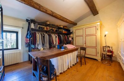 Country home for sale Pontassieve, Tuscany, Image 33/42