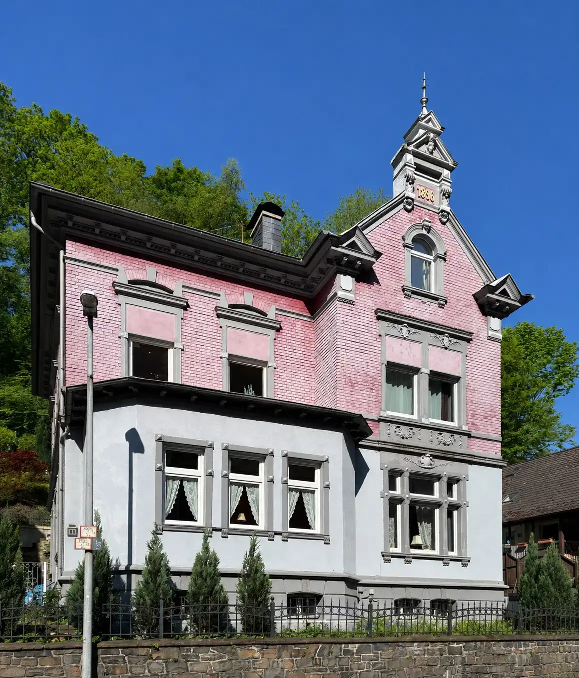 Photos Altena: Charming historic home in North Rhine-Westphalia