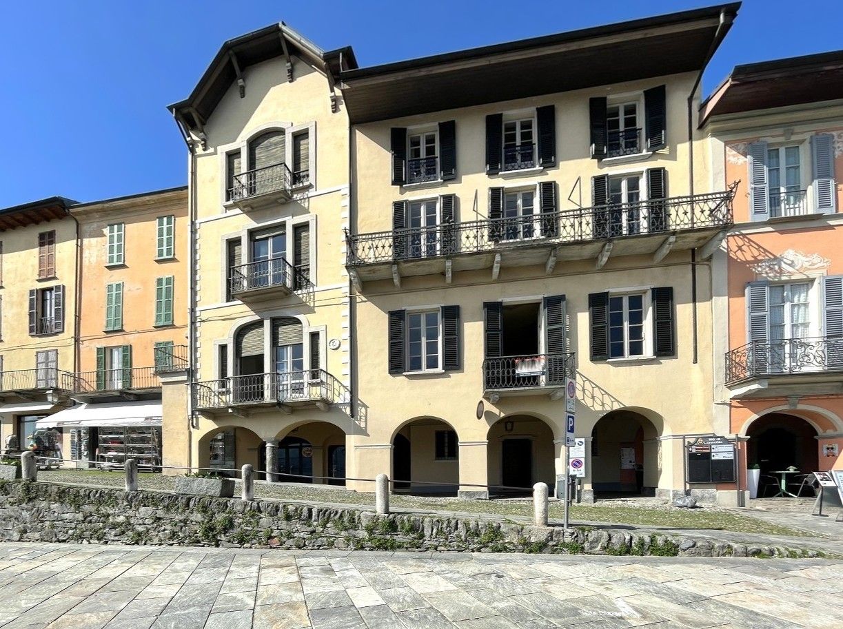 Photos Historic Town House on the Shores of Lake Maggiore