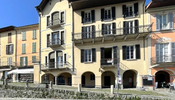 Town House Cannobio, Piemont
