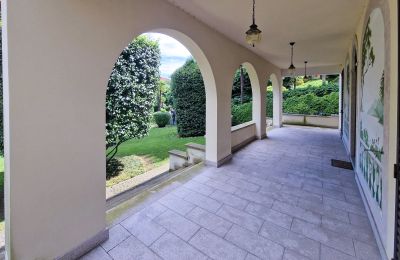 Historic Villa for sale 28838 Stresa, Piemont, Image 3/45
