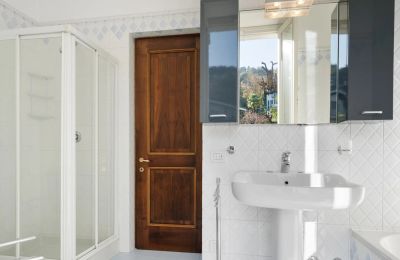 Historic Villa for sale 28838 Stresa, Piemont, Image 22/45