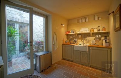 Country home for sale 06019 Umbertide, Umbria, Image 31/47
