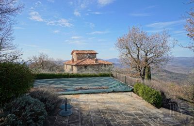 Country home for sale 06019 Preggio, Umbria, Image 17/50