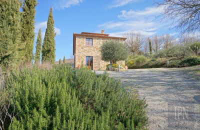 Country home for sale 06019 Preggio, Umbria, Image 25/50