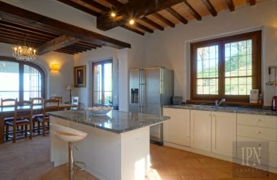Country home for sale 06019 Preggio, Umbria, Kitchen