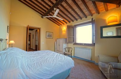 Country home for sale 06019 Preggio, Umbria, Image 40/50