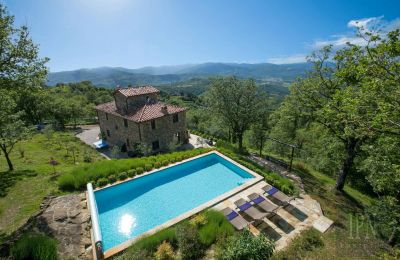 Country home for sale 06019 Preggio, Umbria, Drone view