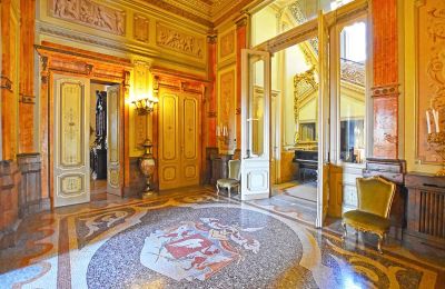 Historic Villa for sale Liguria, Entrance Hall
