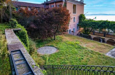 Historic Villa for sale Belgirate, Piemont, Garden