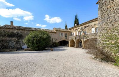 Manor House for sale Cavillargues, Occitania, Image 2/17