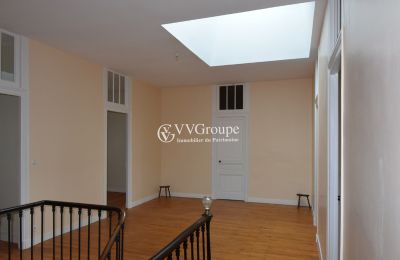 Historic Villa for sale Angoulême, New Aquitaine, Upper floor