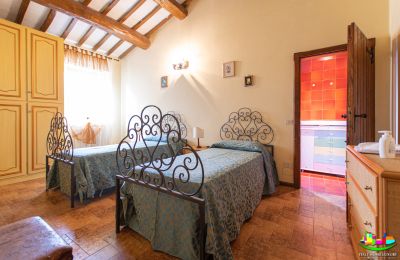 Country home for sale 05010 San Marino, Umbria, Image 22/29