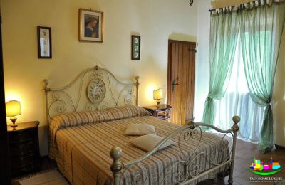 Country home for sale 05010 San Marino, Umbria, Image 27/29