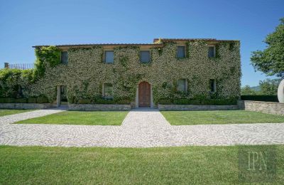 Country home for sale 06060 Lisciano Niccone, Umbria, Image 11/48
