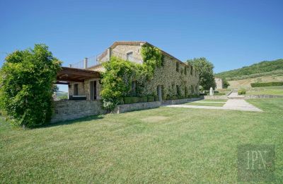 Country home for sale 06060 Lisciano Niccone, Umbria, Image 13/48