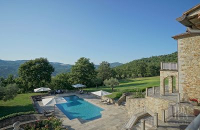 Country home for sale 06060 Lisciano Niccone, Umbria, Image 19/48