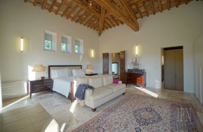 Country home for sale 06060 Lisciano Niccone, Umbria, Image 39/48