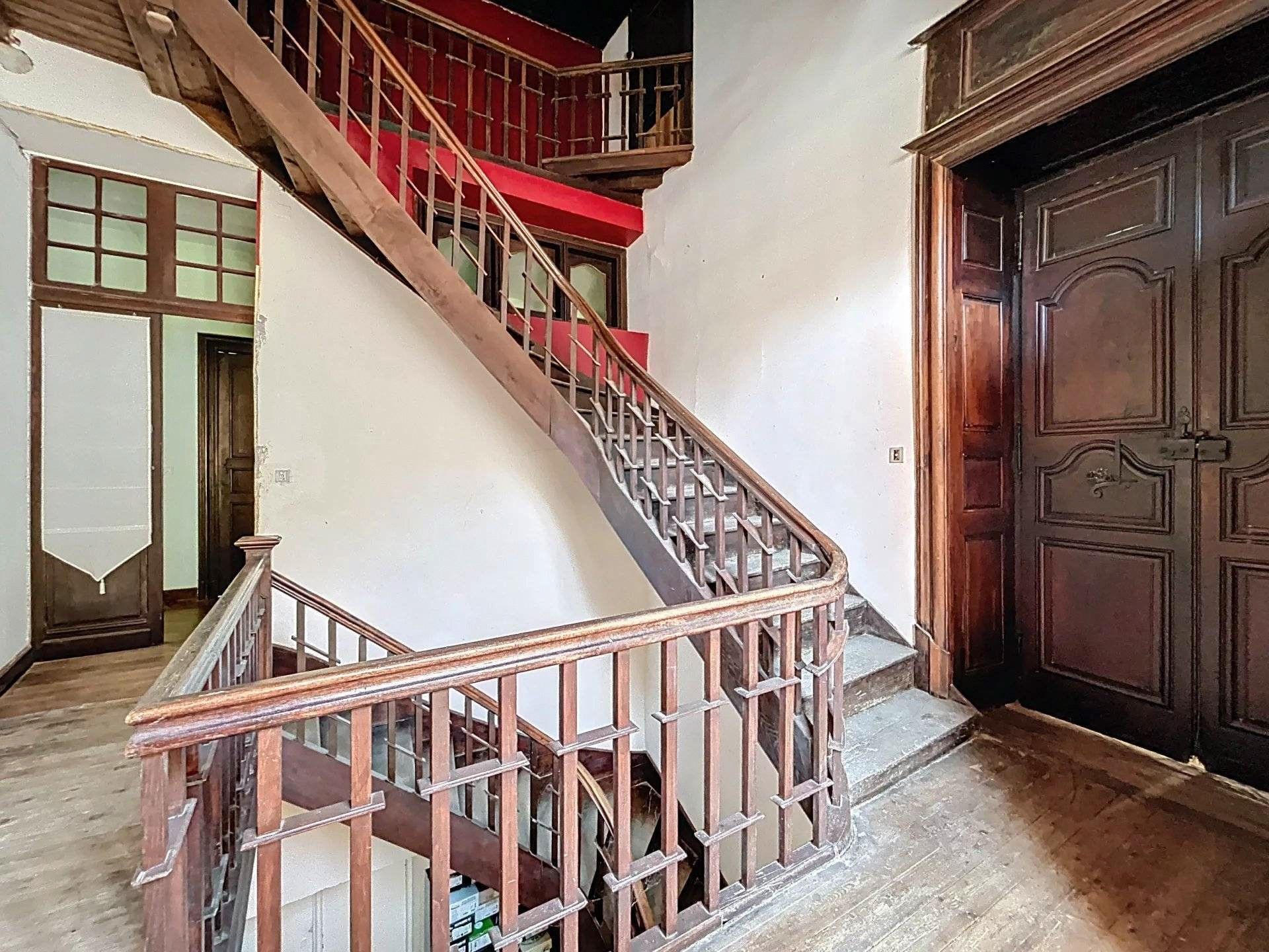 Photos Refurbished baroque manor near Tarbes