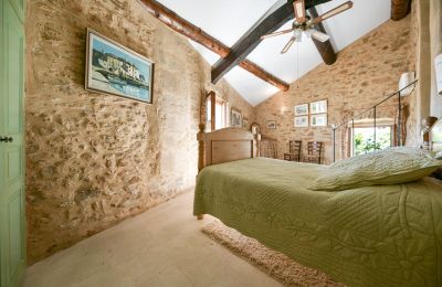 Historic property for sale Aigaliers, Occitania, Image 16/24