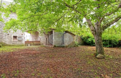 Historic property for sale Nay, New Aquitaine, Image 11/17