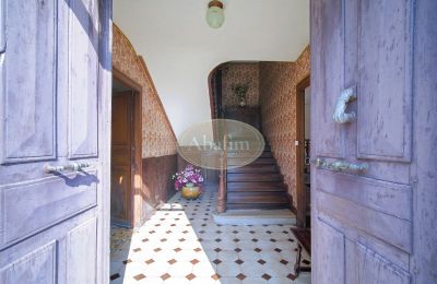 Historic property for sale Nay, New Aquitaine, Entrance