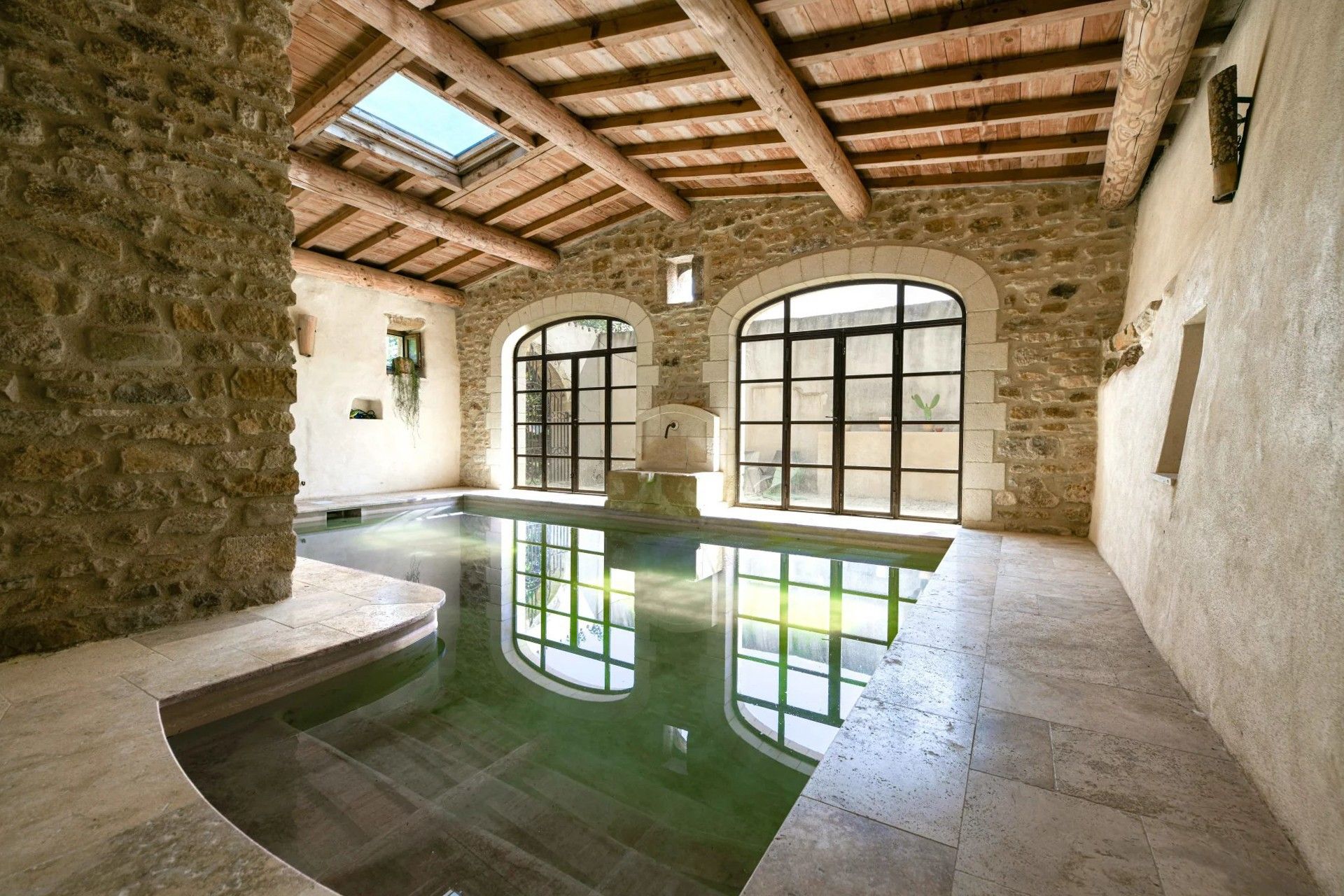 Photos Restored country property near Uzès