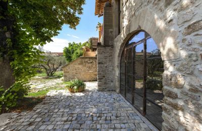 Historic property for sale Uzès, Occitania, Image 4/25