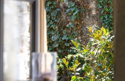Historic property for sale Uzès, Occitania, Image 17/34