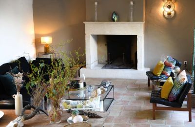 Historic property for sale Uzès, Occitania, Image 19/34