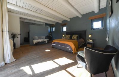 Historic property for sale Uzès, Occitania, Image 26/34