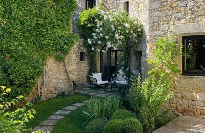 Historic property for sale Uzès, Occitania, Image 30/34