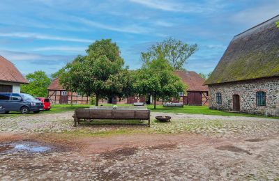 Medieval Castle for sale 18513 Glewitz, Mecklenburg-West Pomerania, Hof 