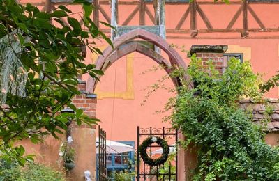 Medieval Castle for sale 18513 Glewitz, Mecklenburg-West Pomerania, Burgeingang