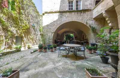 Manor House for sale Uzès, Occitania, Image 28/32