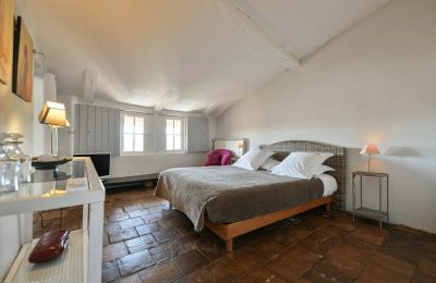 Manor House for sale Uzès, Occitania, Image 23/32