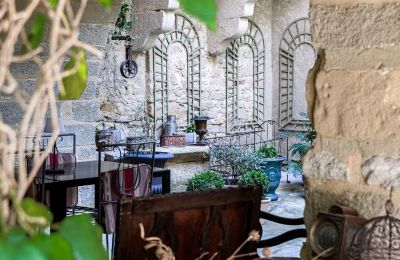 Manor House for sale Uzès, Occitania, Image 29/32