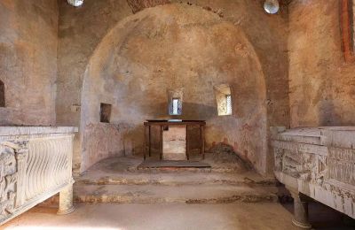 Medieval Castle for sale Pavone Canavese, Piemont, Chapel
