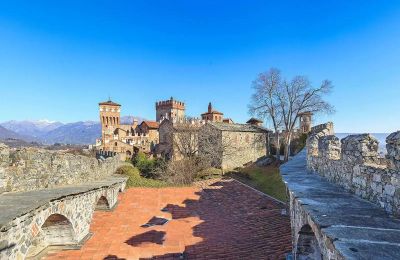Medieval Castle for sale Pavone Canavese, Piemont, Image 38/38