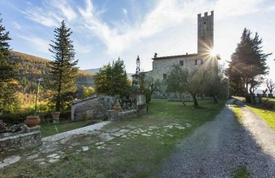 Medieval Castle for sale Croci di Calenzano, Tuscany, Image 25/30